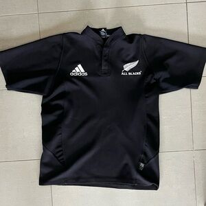 2000s New Zealand All Blacks Black adidas vintage Rugby Jersey size Small